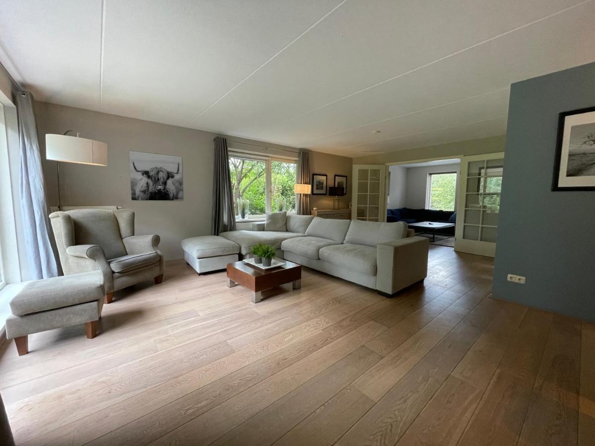 Villa Calma Rust Ruimte Luxe Inclusief Private Jacuzzi Zeewolde Extérieur photo